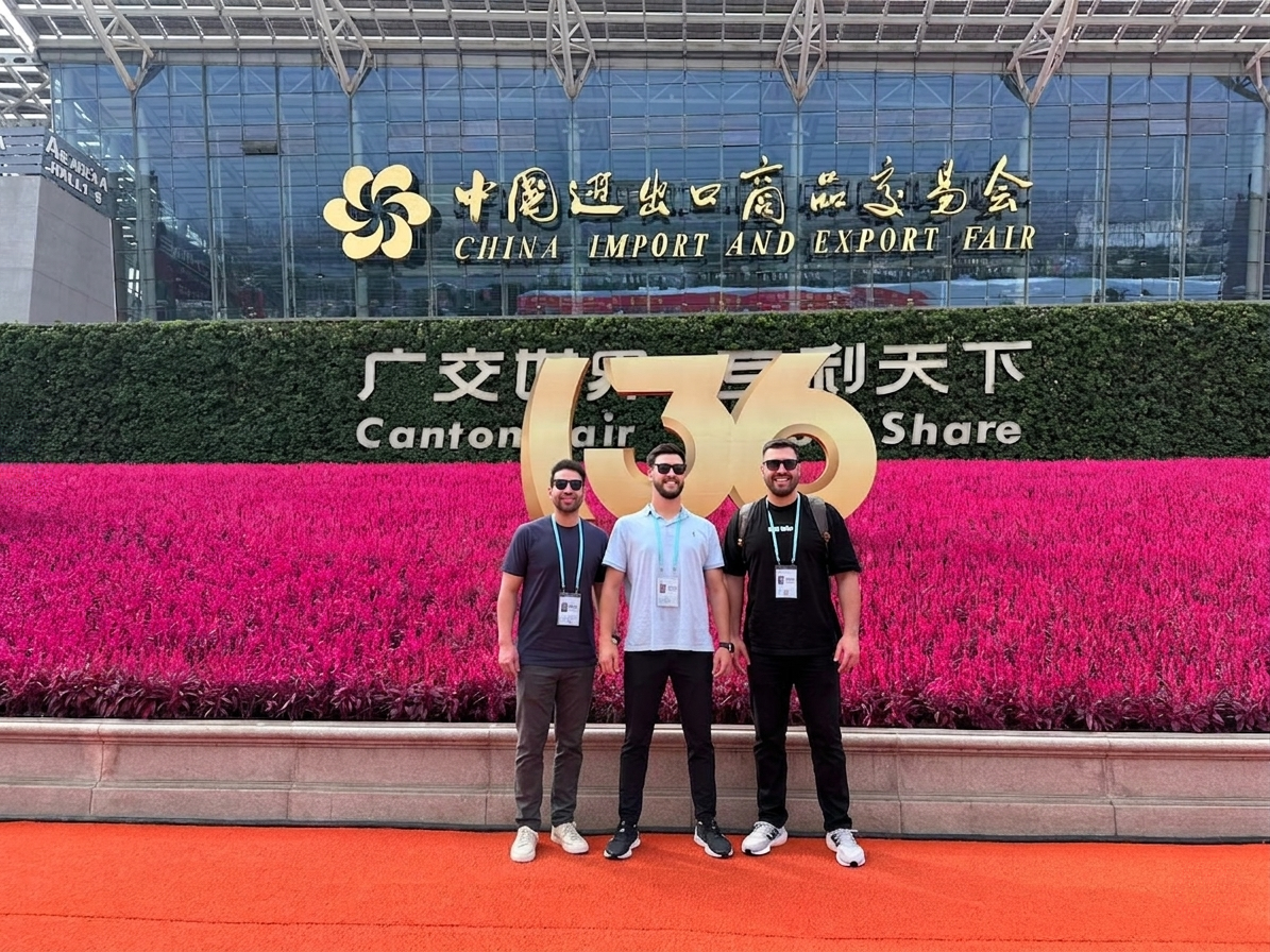 Equipe Haakon na Canton Fair 136